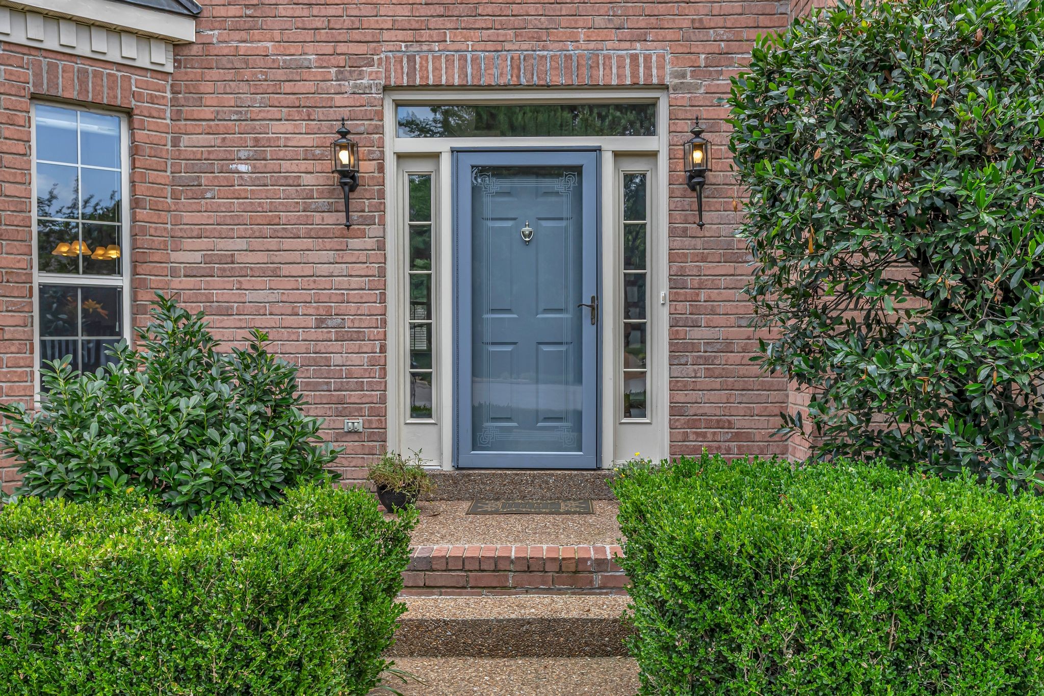 205 Seneca Ct