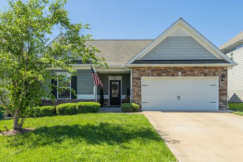 979 Carnation Dr Spring Hill TN 37174