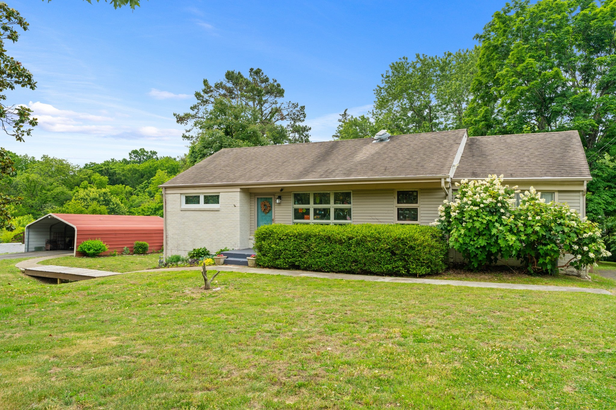 441 Coventry Dr