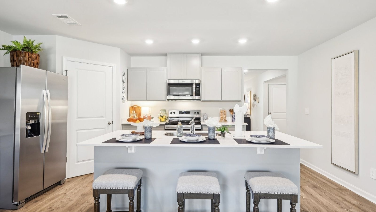 1745 Savannah Pass