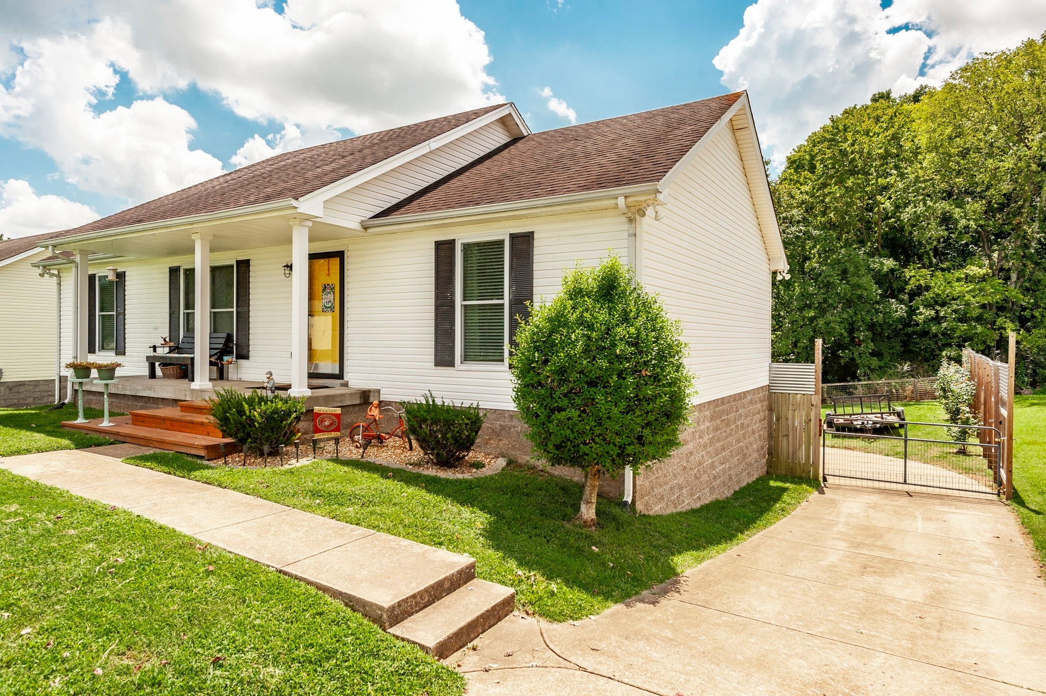 306 Corbitt Ln