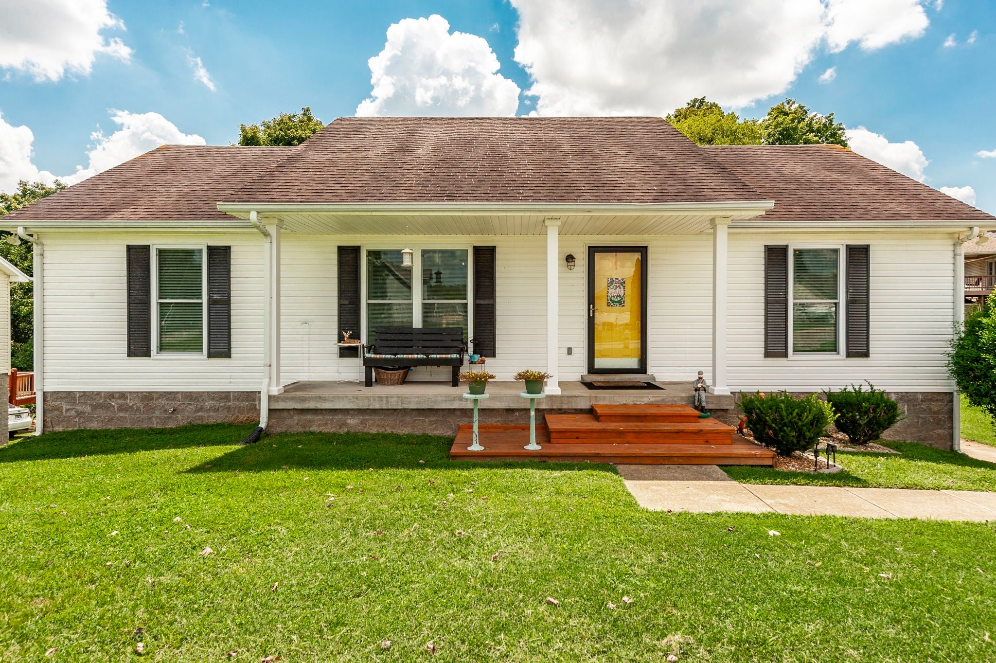306 Corbitt Ln