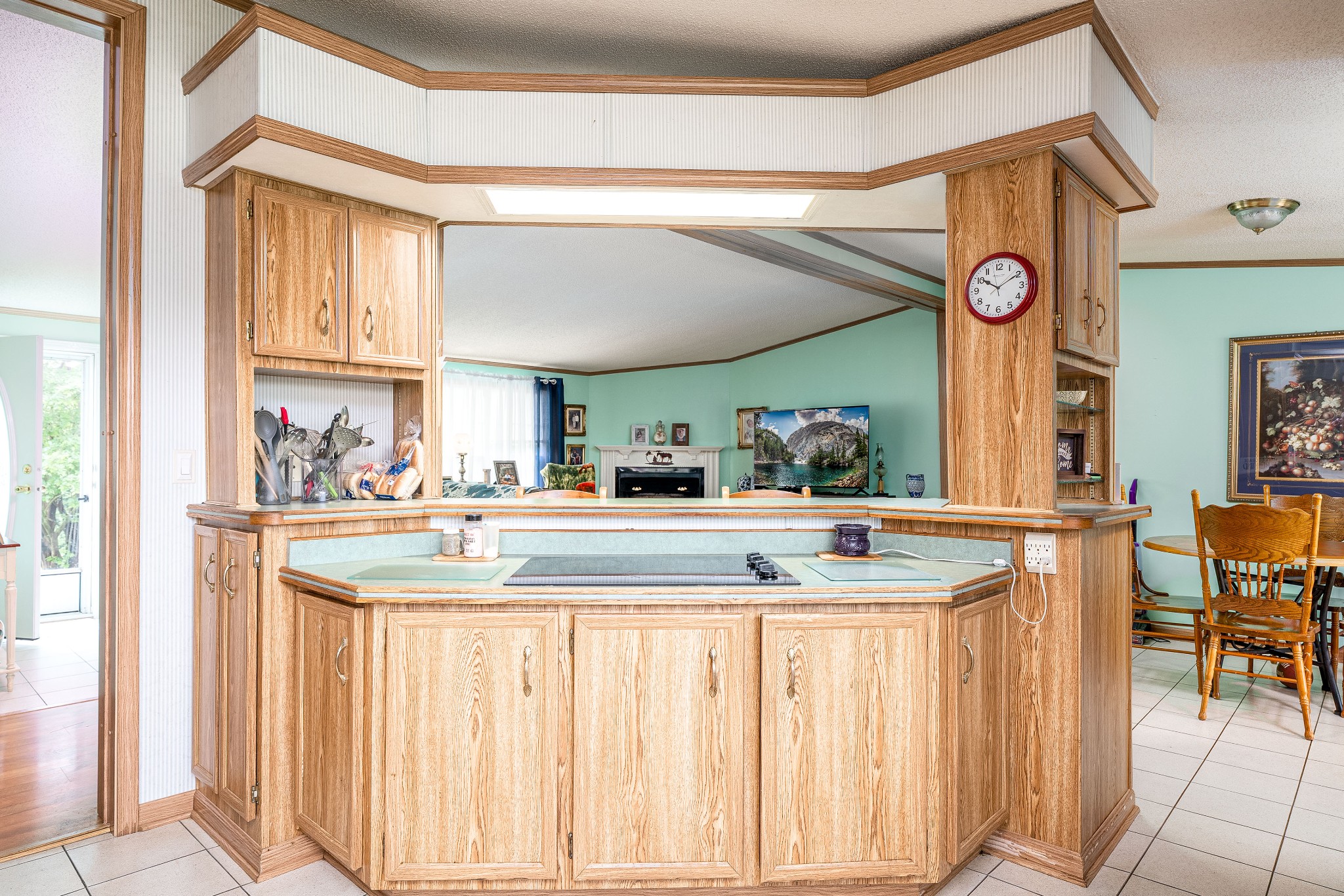 4870 Haley Ln