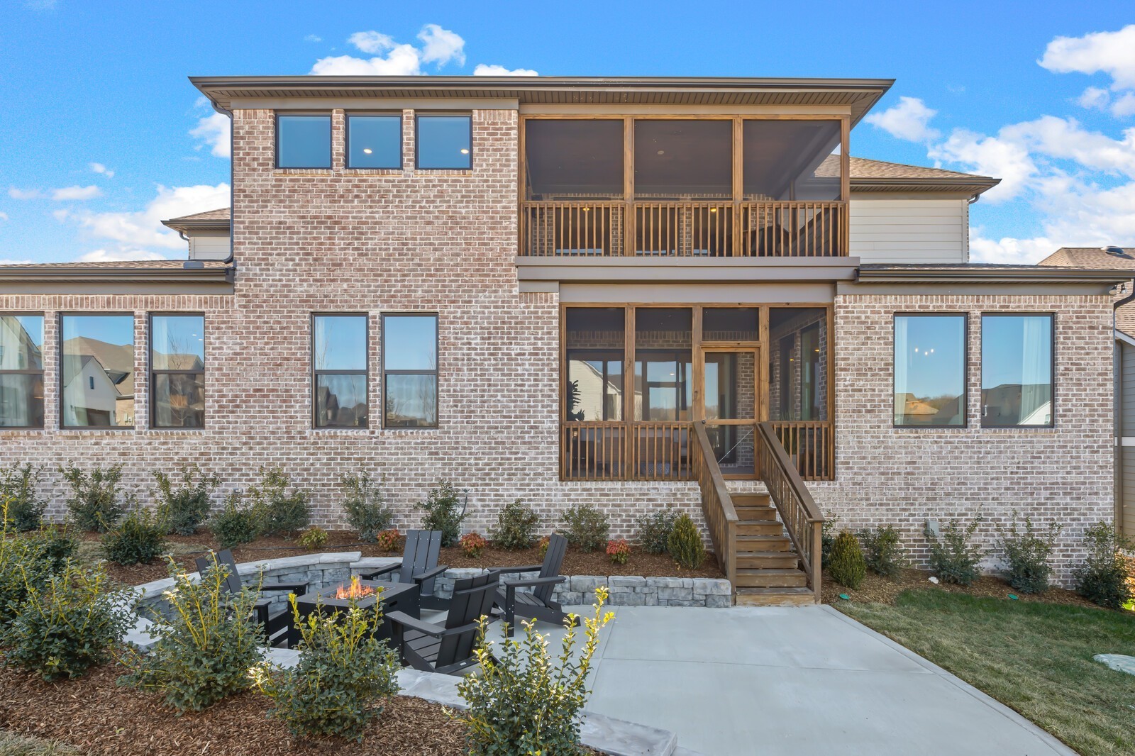 5900 Luke Court