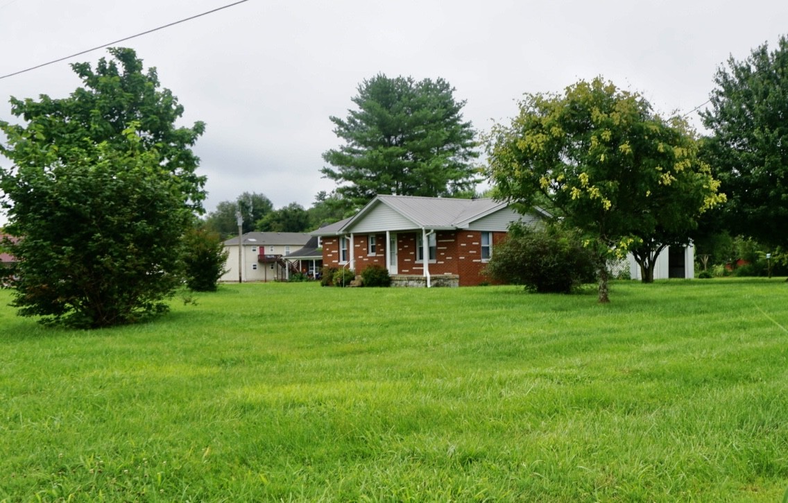 2464 Red Boiling Springs Rd
