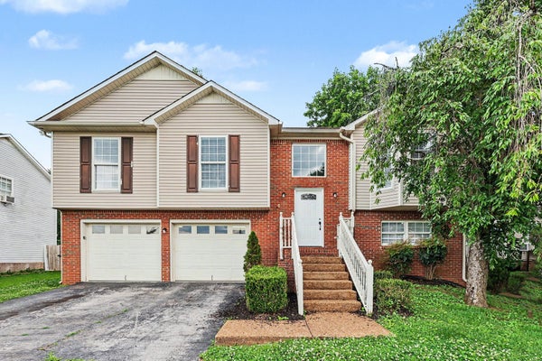 1608 LILLIAN CIR, COLUMBIA, TN 38401 - Image 78a5a0b40ef36c2e1ba80eb7d0bba9c4/1631663036