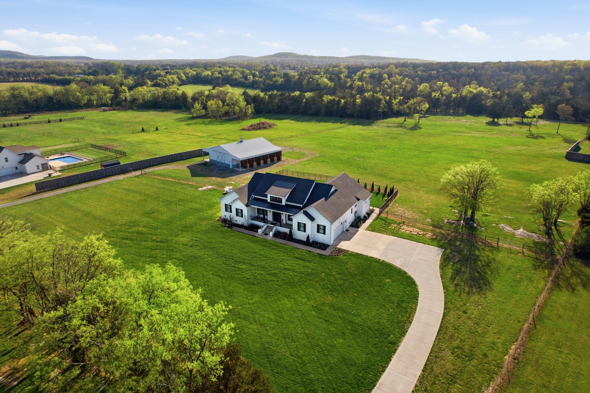 8516 Lowe Christiana Rd