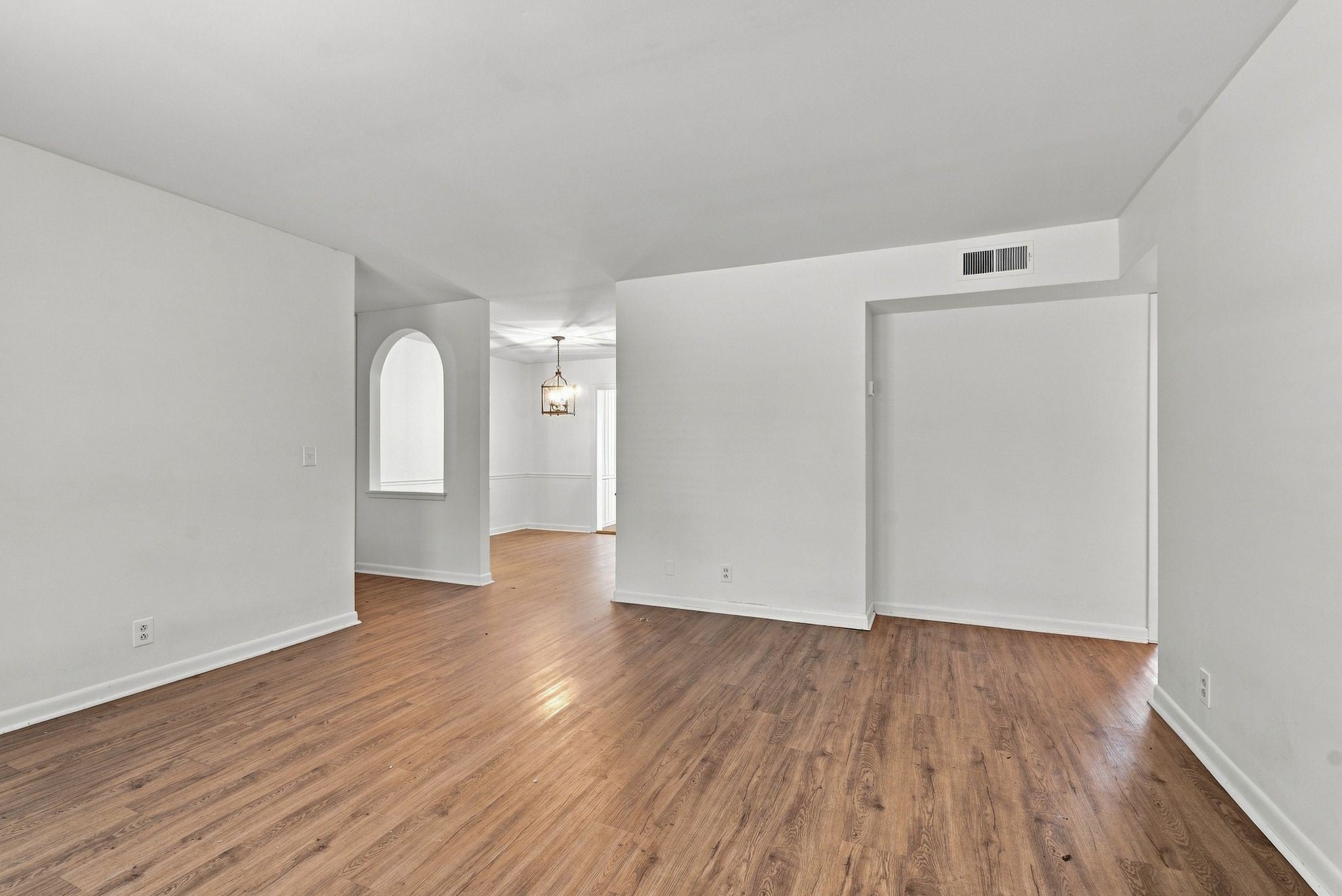 3000 Hillsboro Pike 136