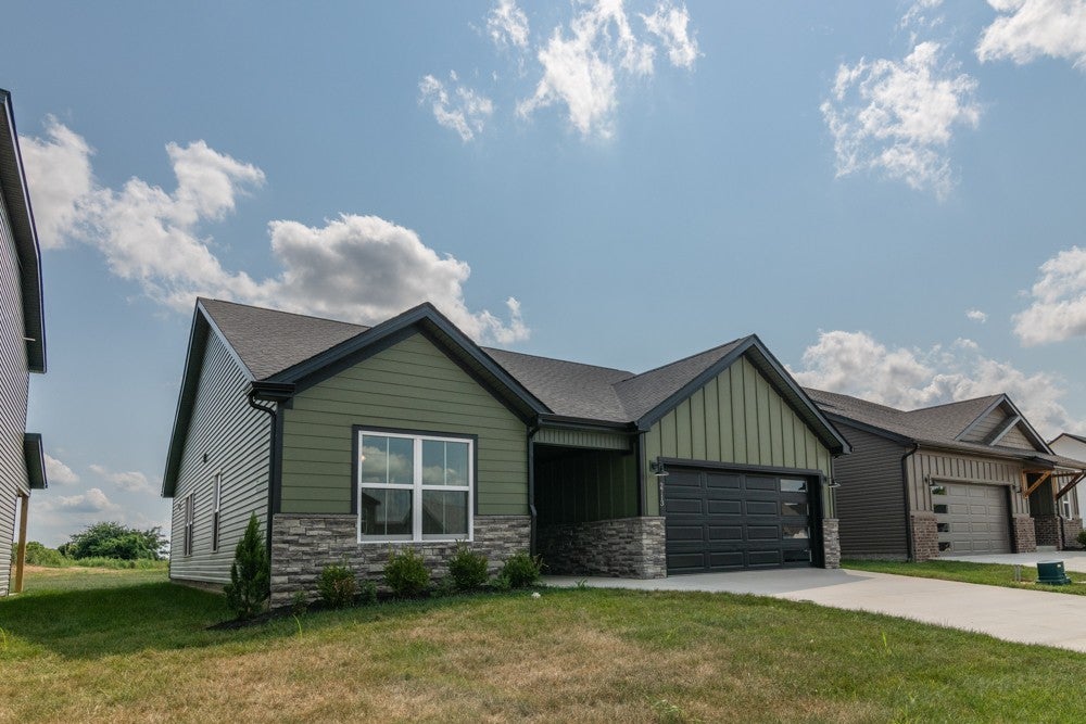 2713 Brewster Drive
