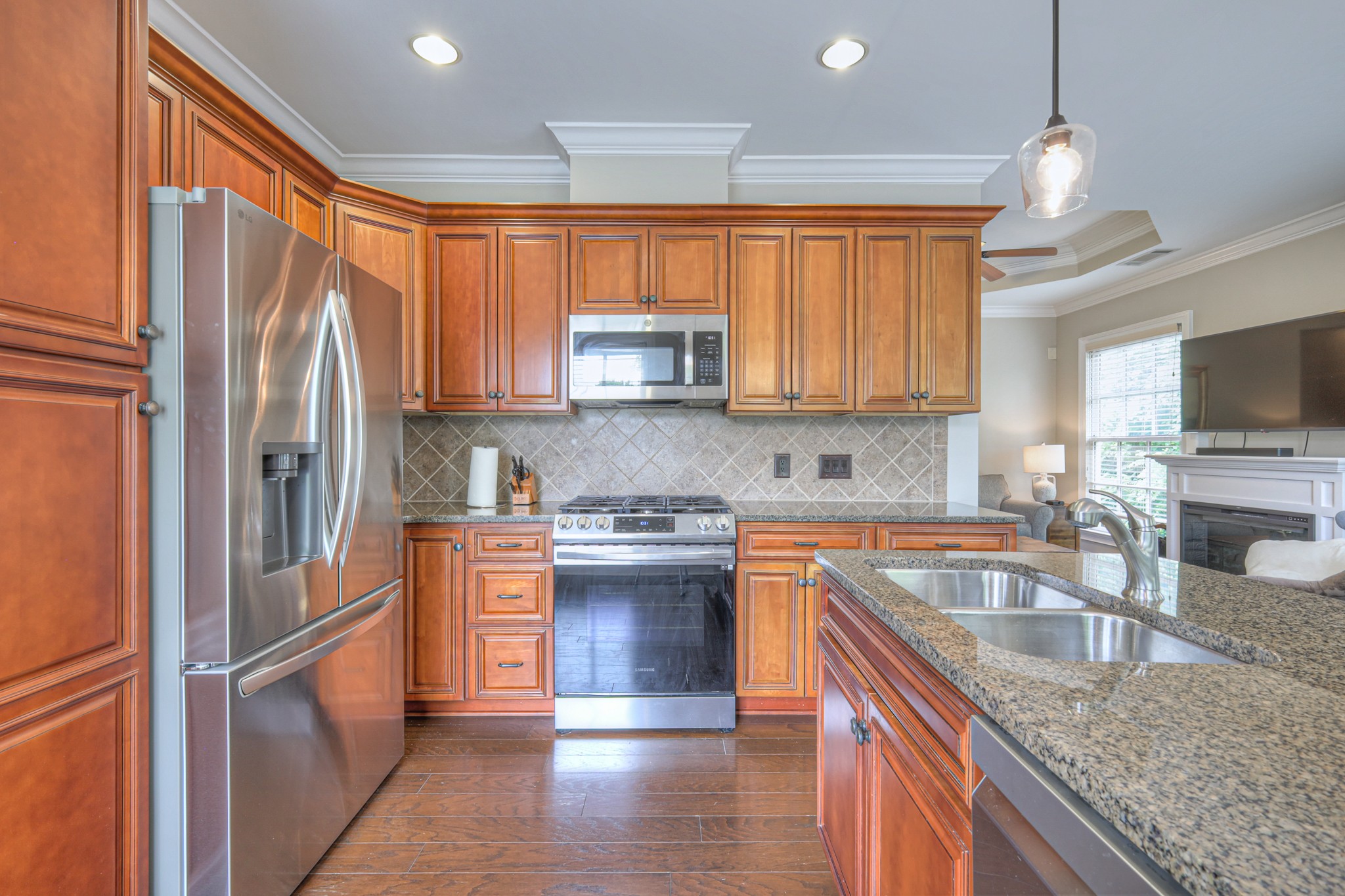 523 Grant Park Ct