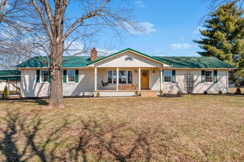 912 Old Columbia Rd Unionville TN 37180