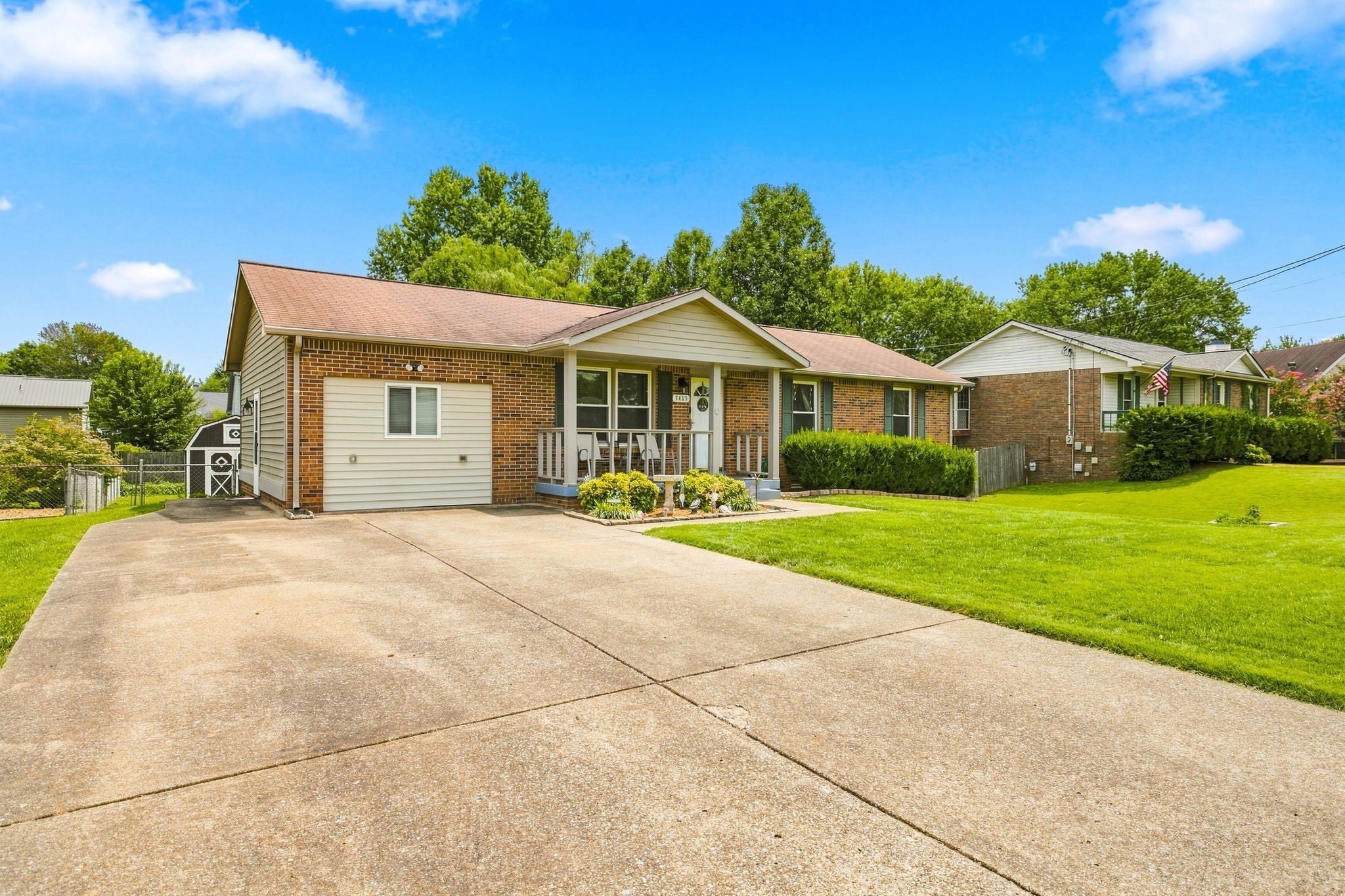 3405 Mallard Dr