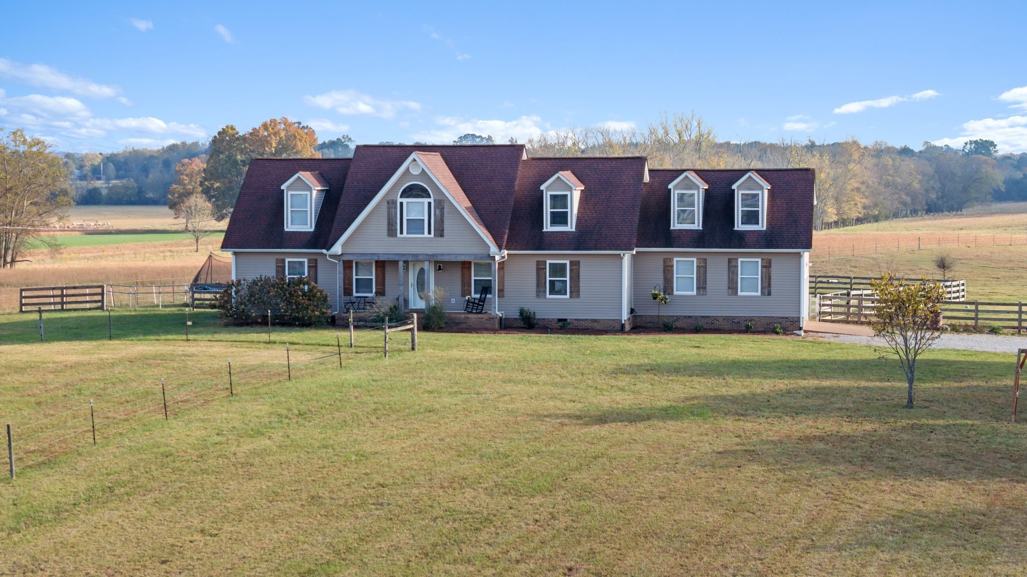 1883 Sawgrass Ln