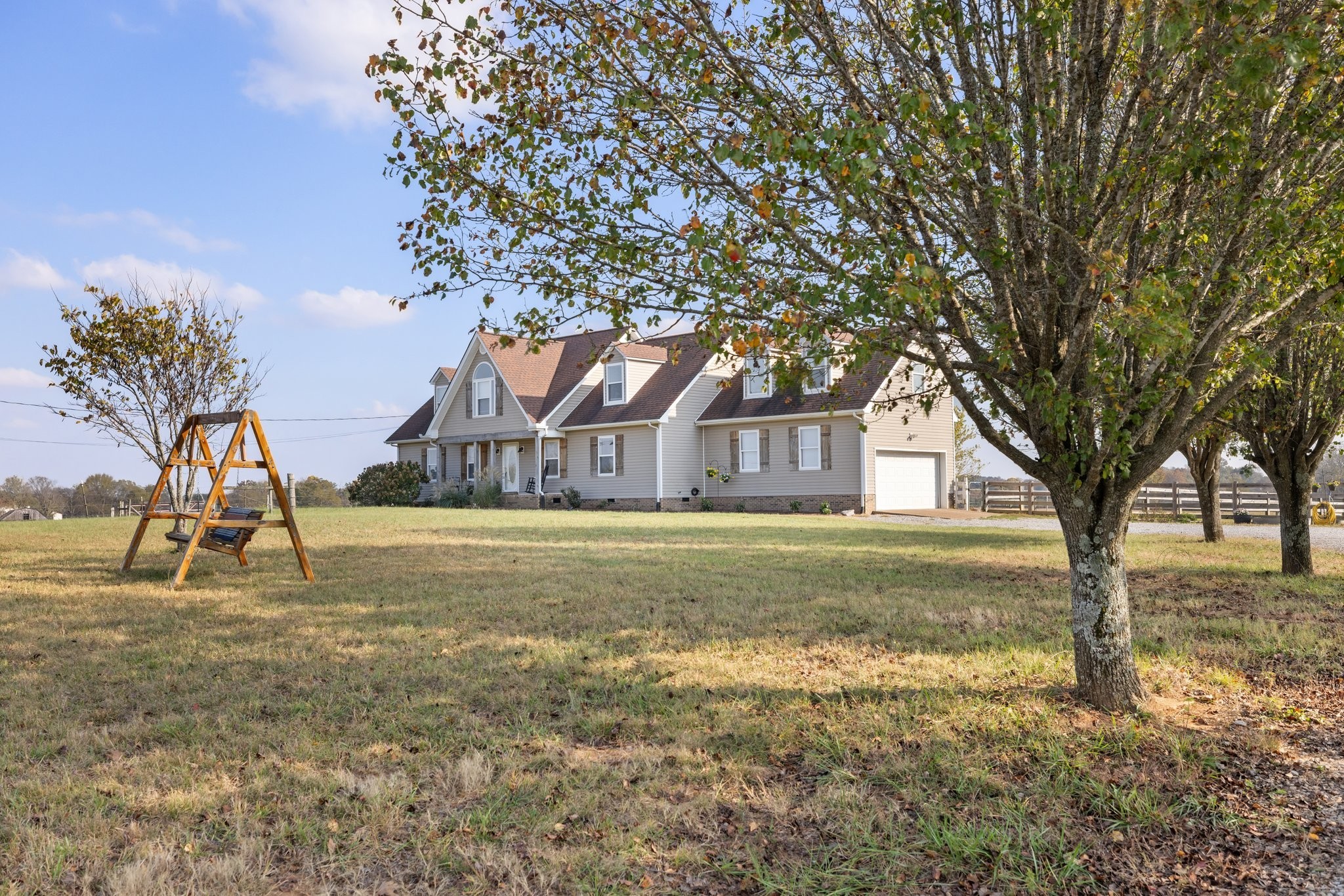 1883 Sawgrass Ln