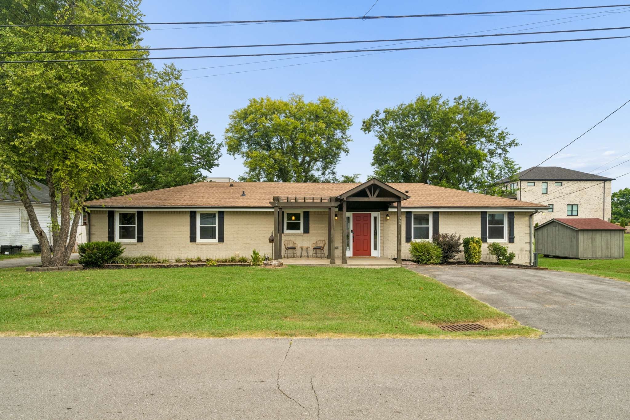 307 24th St, Old Hickory TN 37138 3-bed home, photo 5 of 58