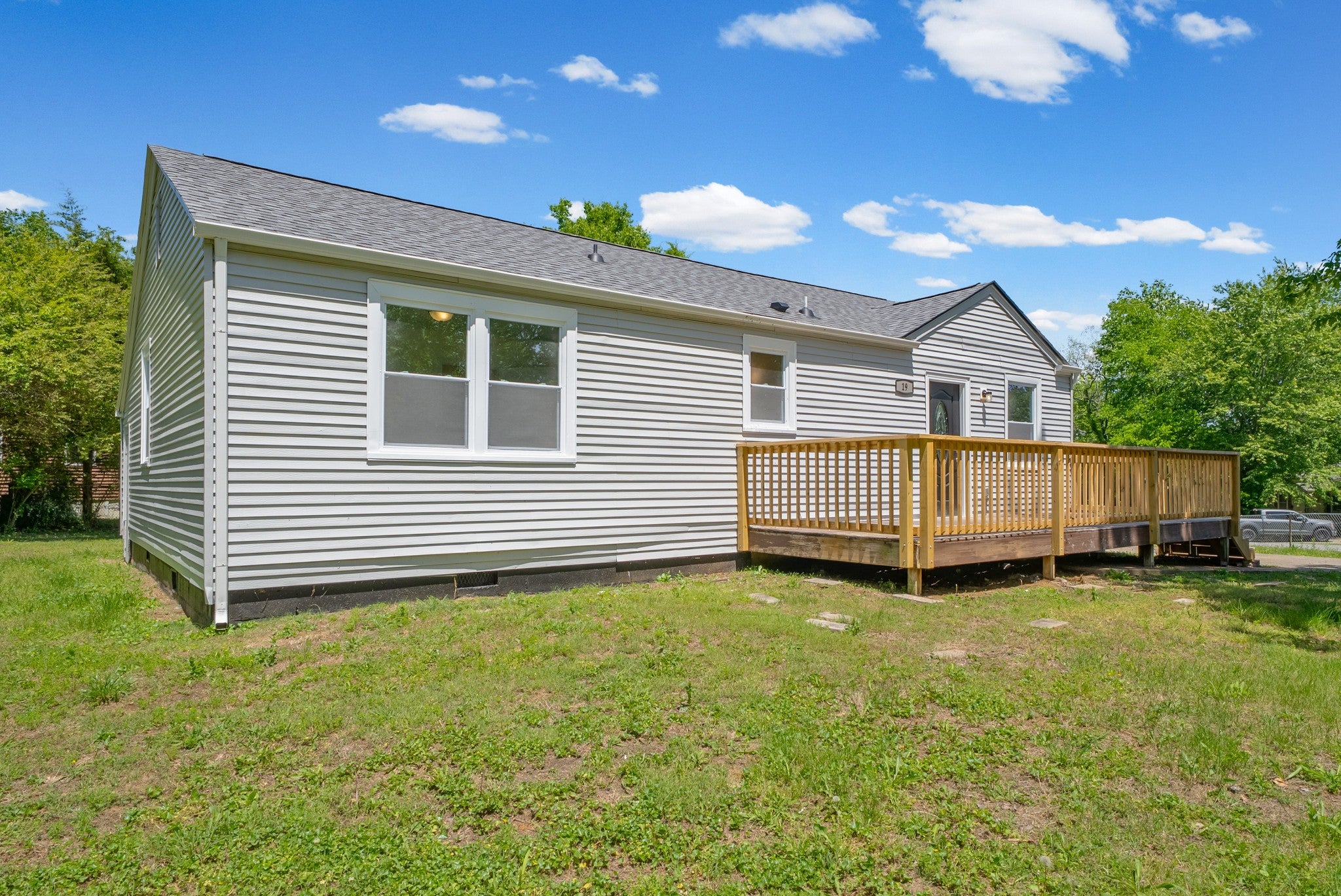 19 Chestnut Dr