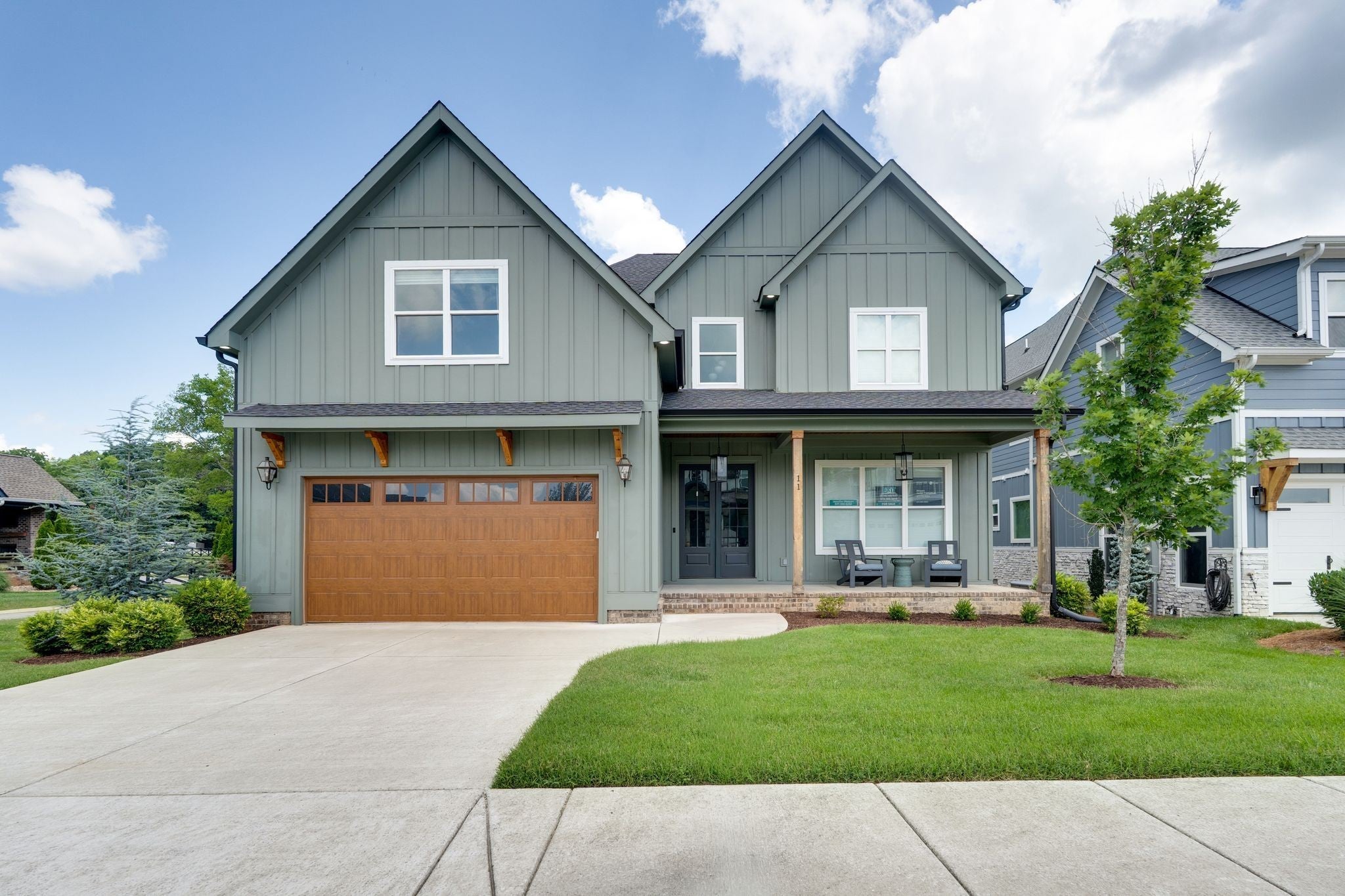 11 Hammock Dr