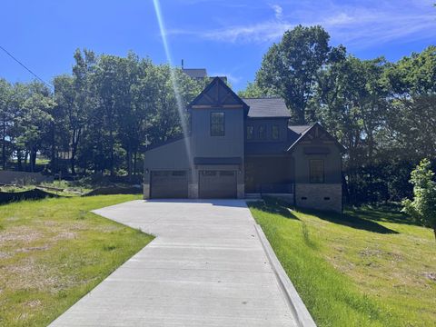 1102 S Graycroft Ave Madison TN 37115