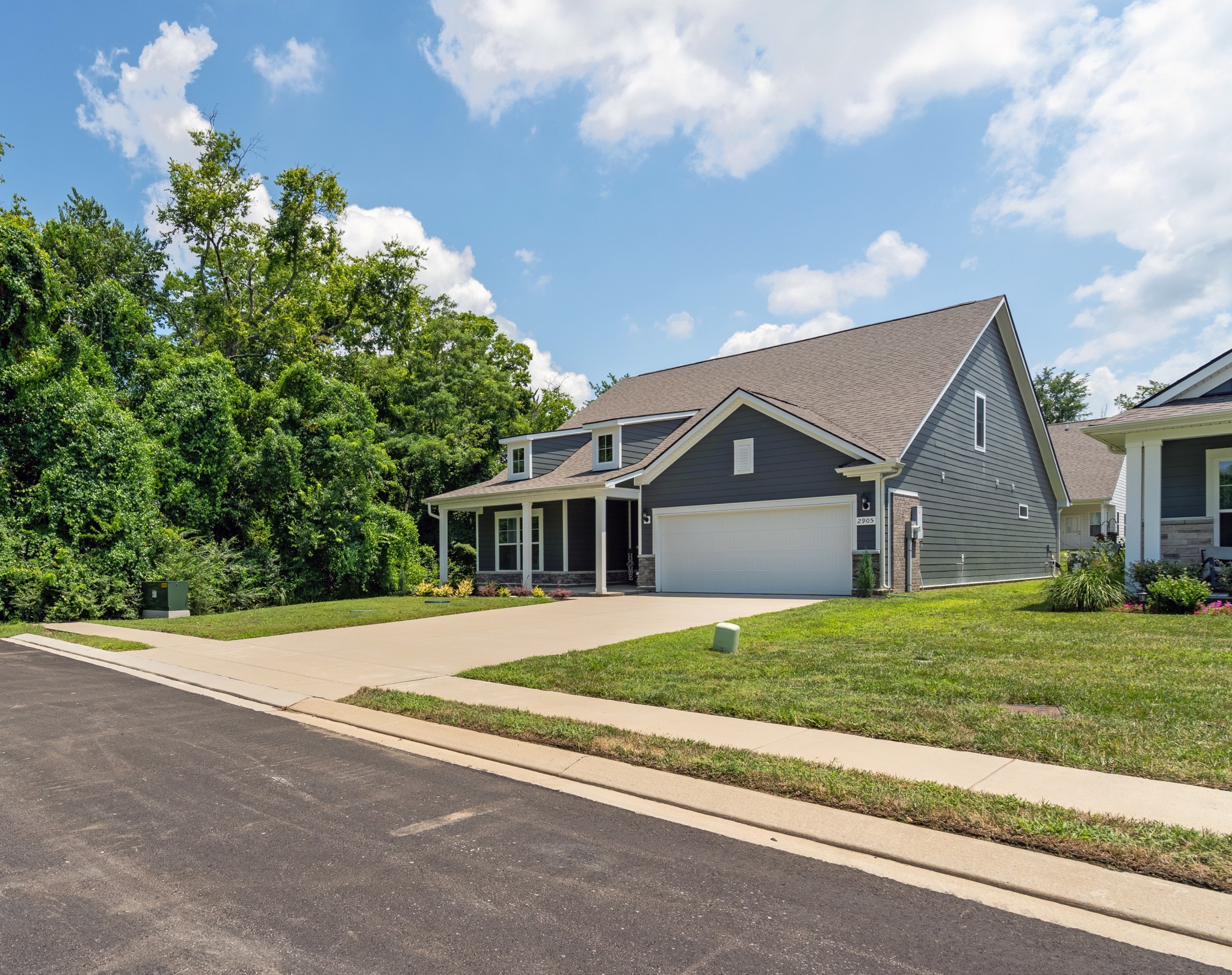 2905 Eckersley Dr