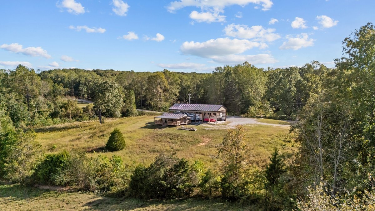 9249 Highway 49