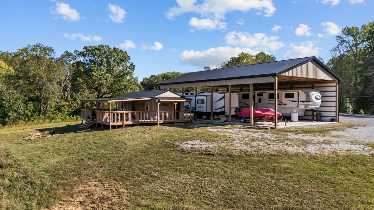 9249 Highway 49