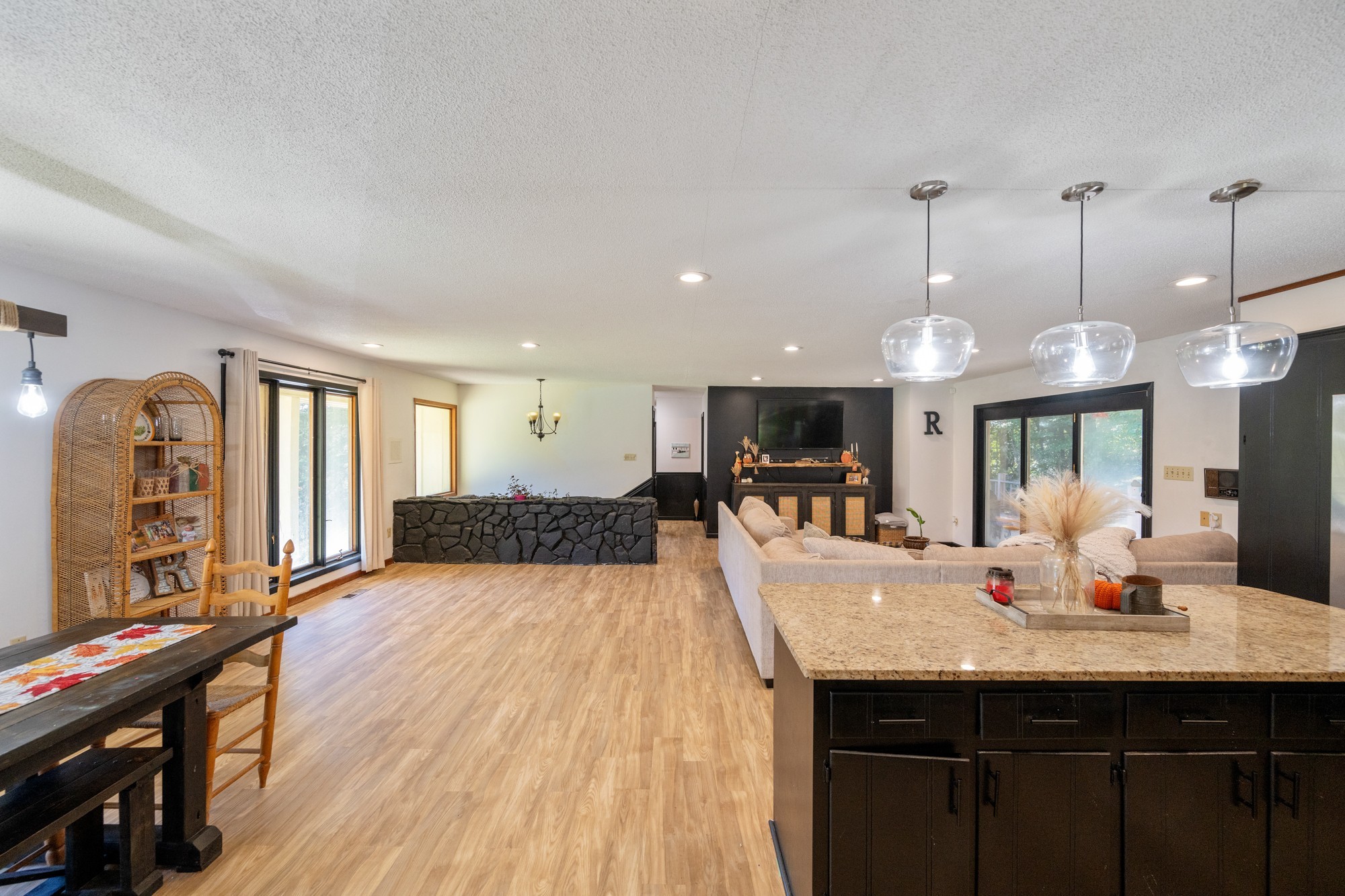 326 Dogwood Dr