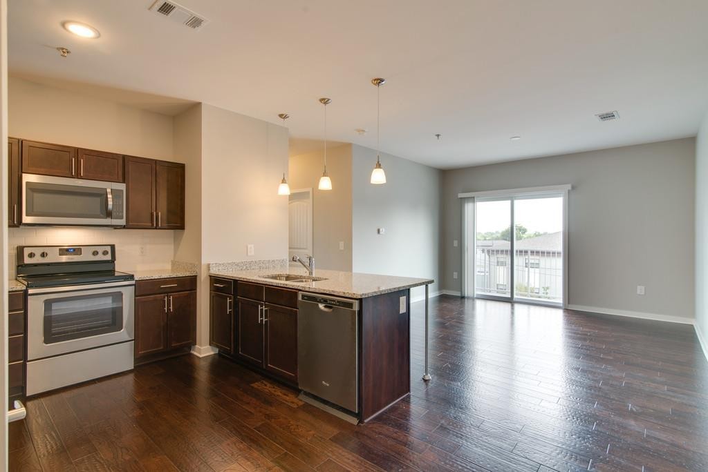 1118 Litton Ave 217 - Photo 3