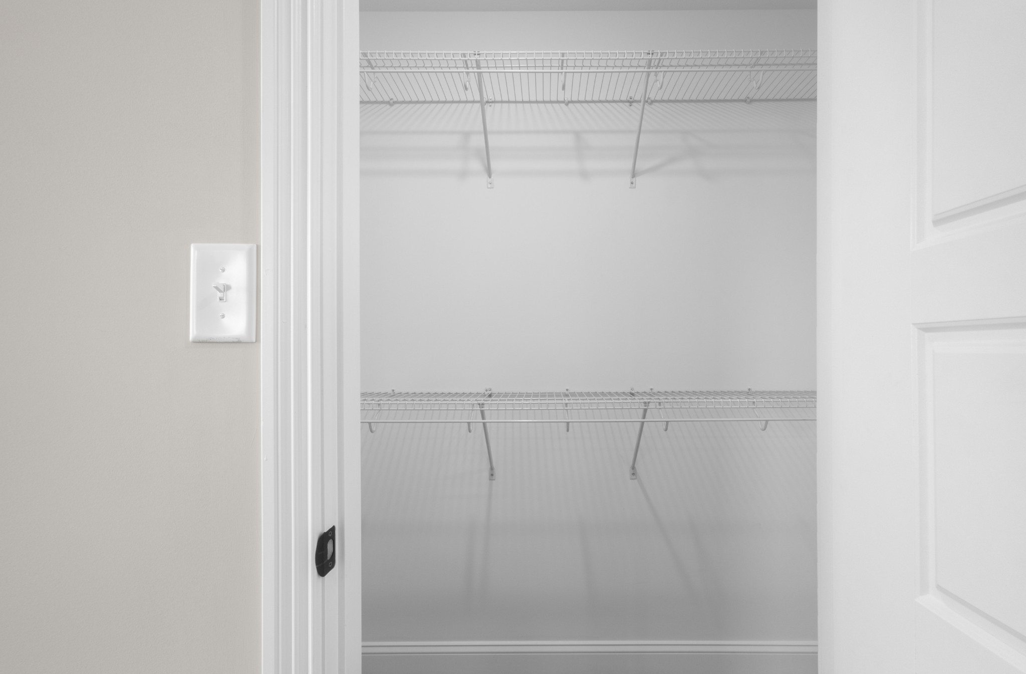 Clarksville, Tennessee 37040, United States, 3 Bedrooms Bedrooms, ,3 BathroomsBathrooms,Residential,Active,196562