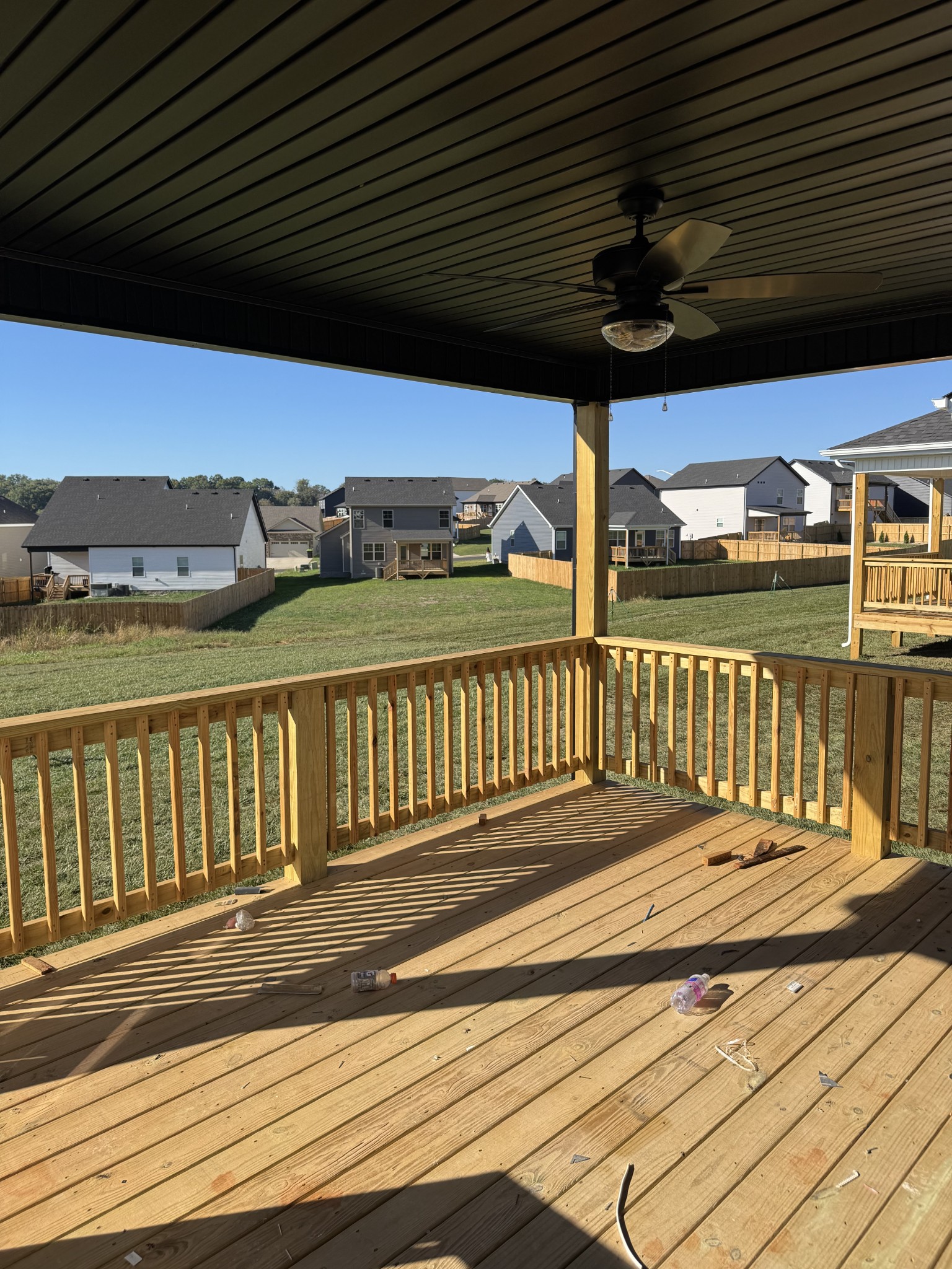 Clarksville, Tennessee 37040, United States, 3 Bedrooms Bedrooms, ,3 BathroomsBathrooms,Residential,Active,196562