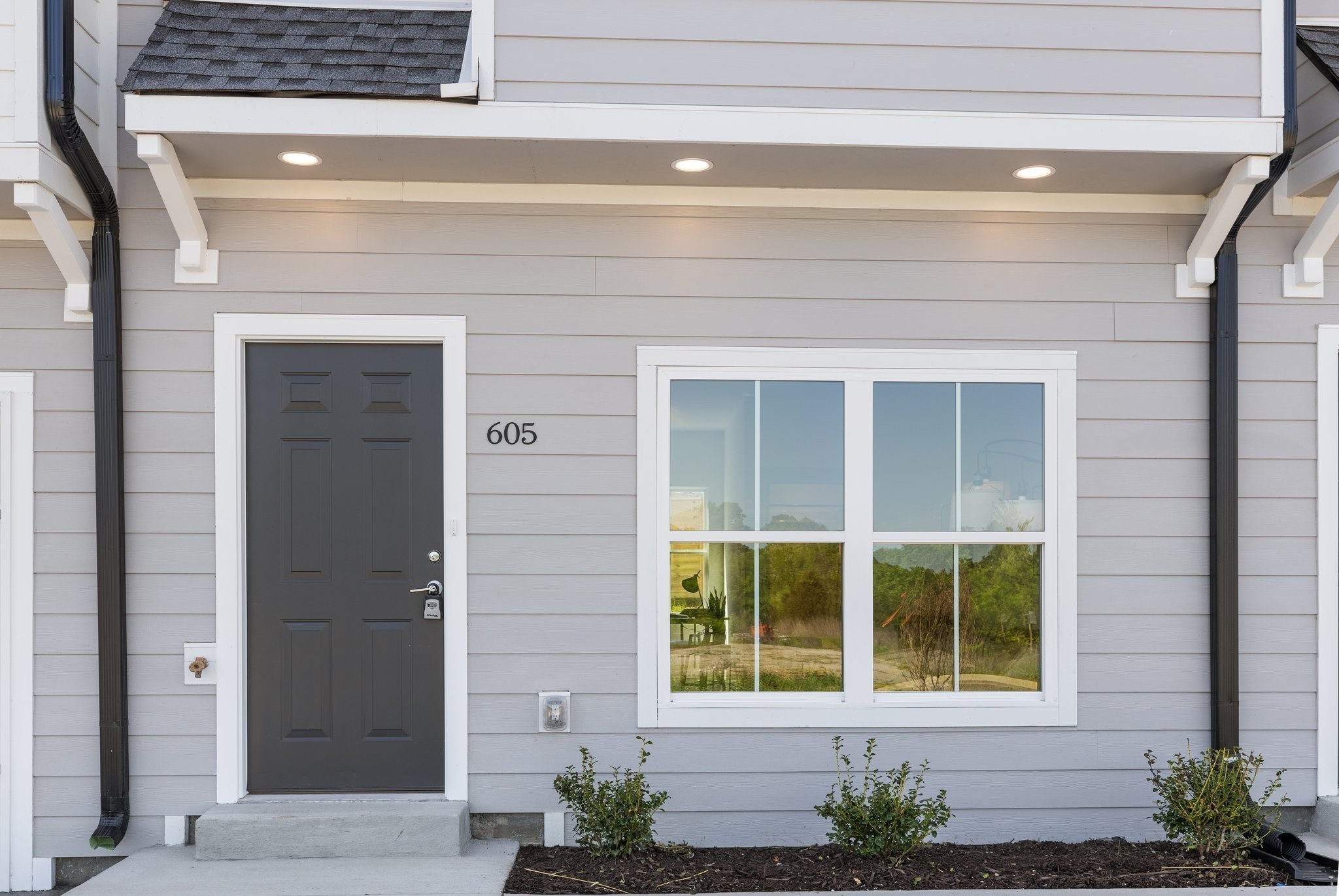 603 Harper Lndg