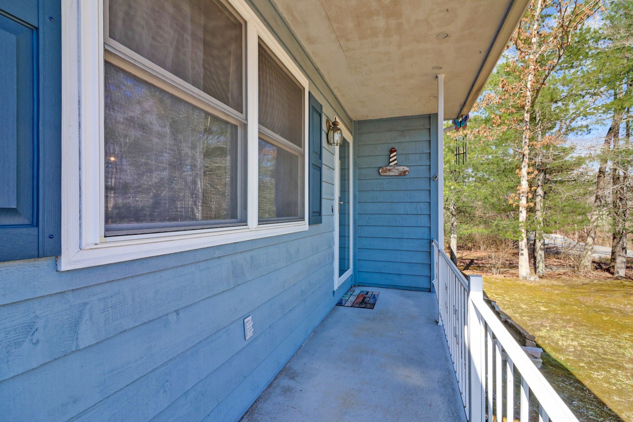 262 Mockingbird Dr
