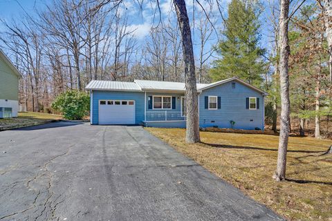 262 Mockingbird Dr Crossville TN 38555