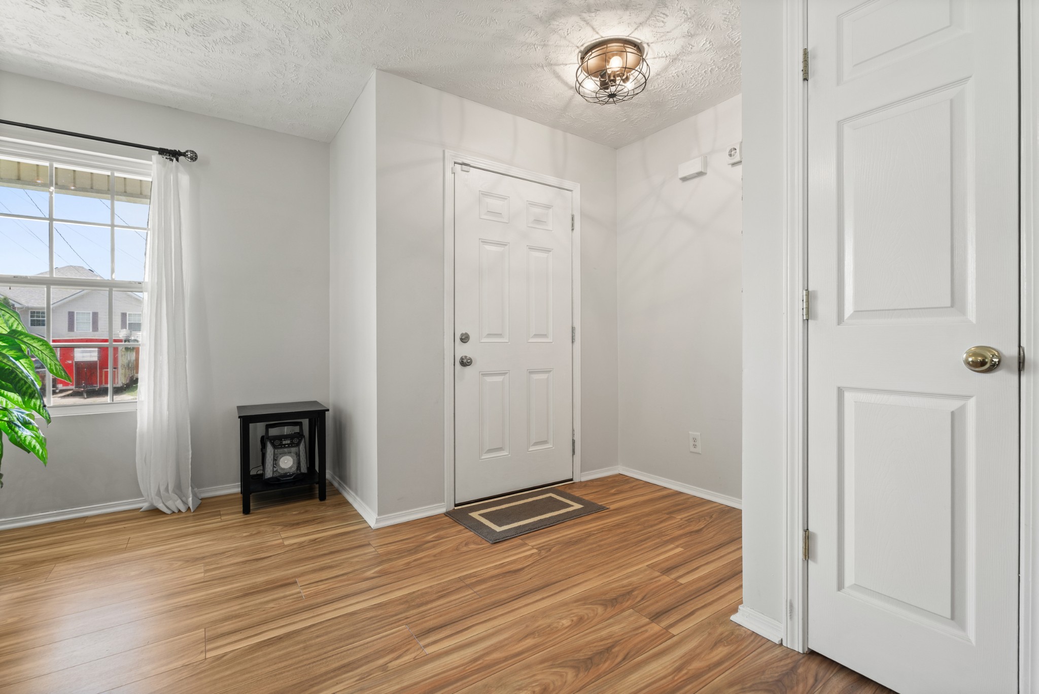1148 Seven Oaks Blvd