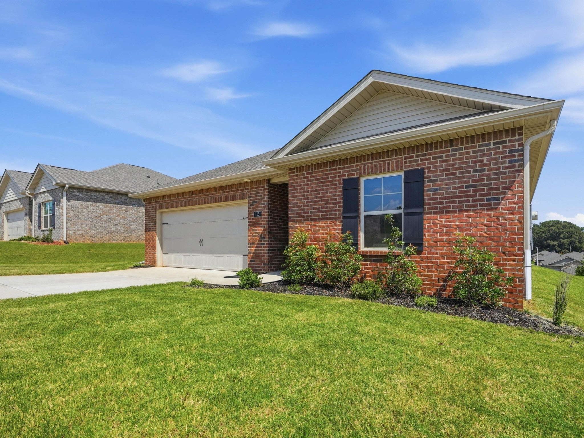 115 Settlement Dr