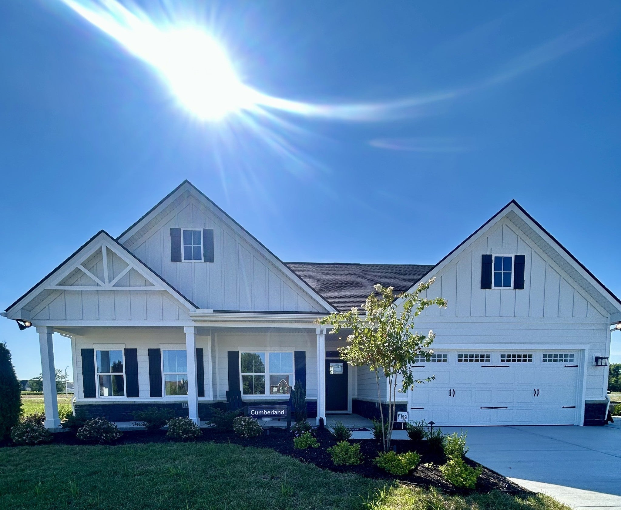2416 Radcliffe Dr