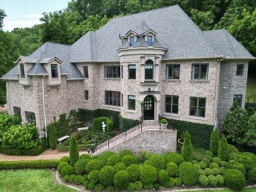 1060 Natchez Valley Ln Franklin TN 37064