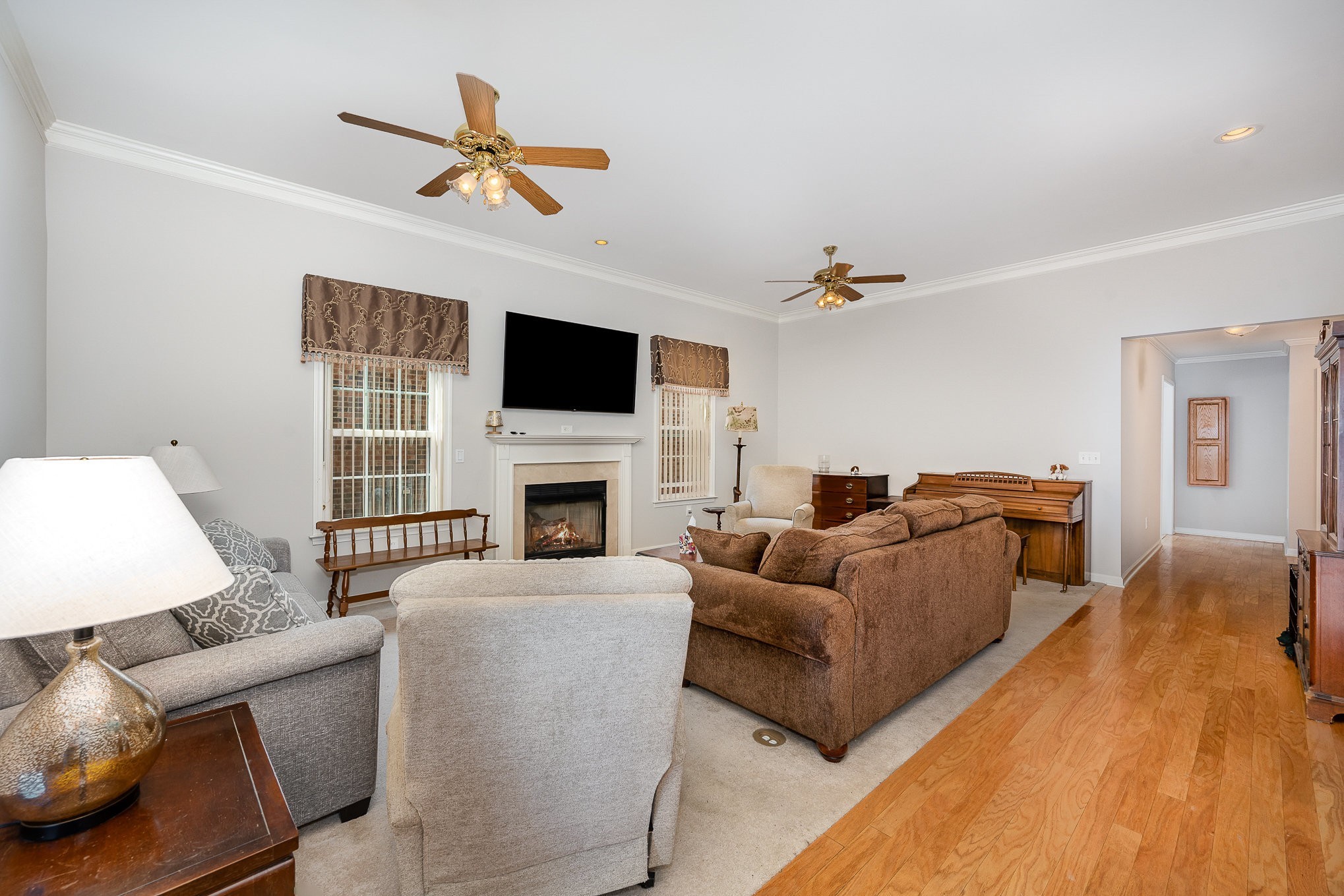 646 Forest Glen Cir