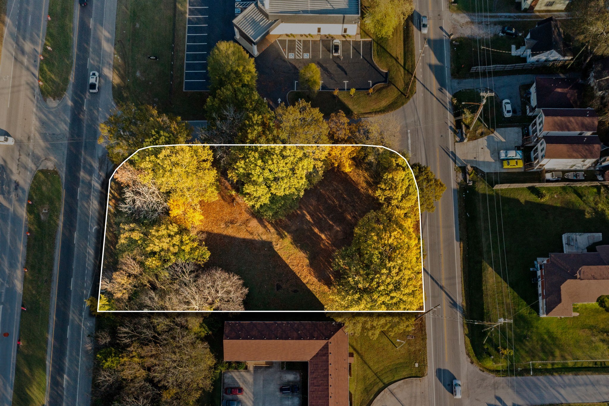 925 Old Hickory Blvd