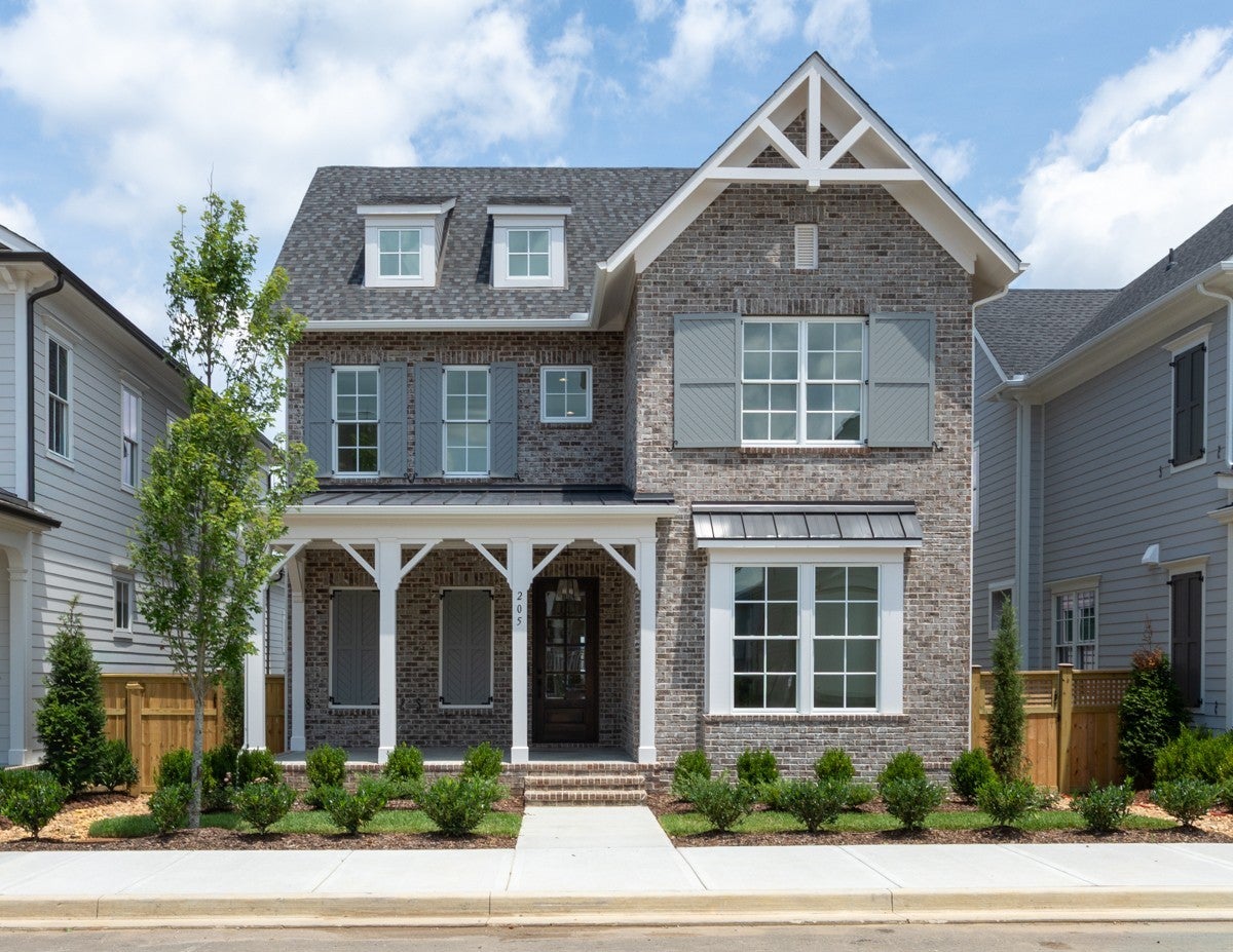 205 Equine St