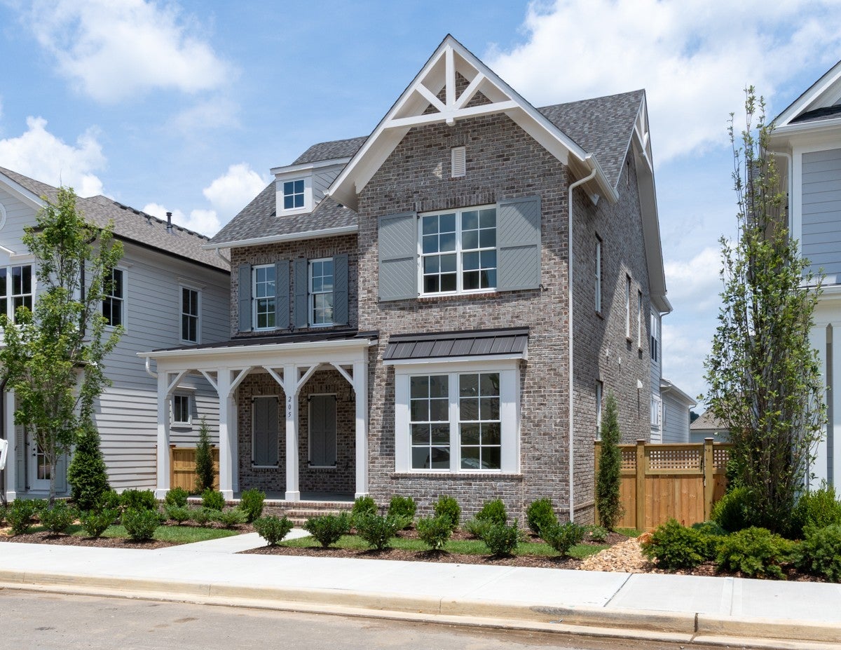 205 Equine St