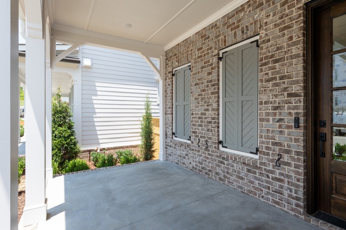 205 Equine St