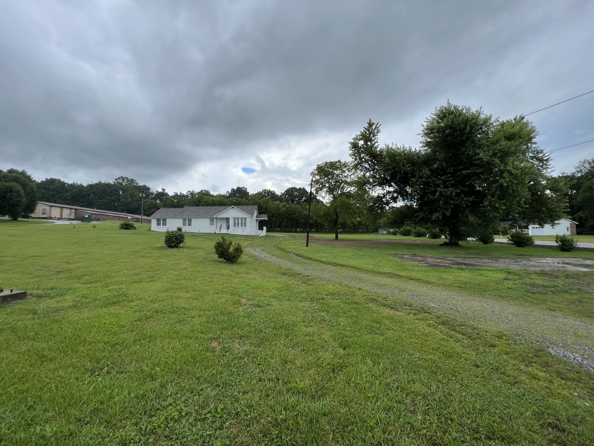 8262 Horton Hwy