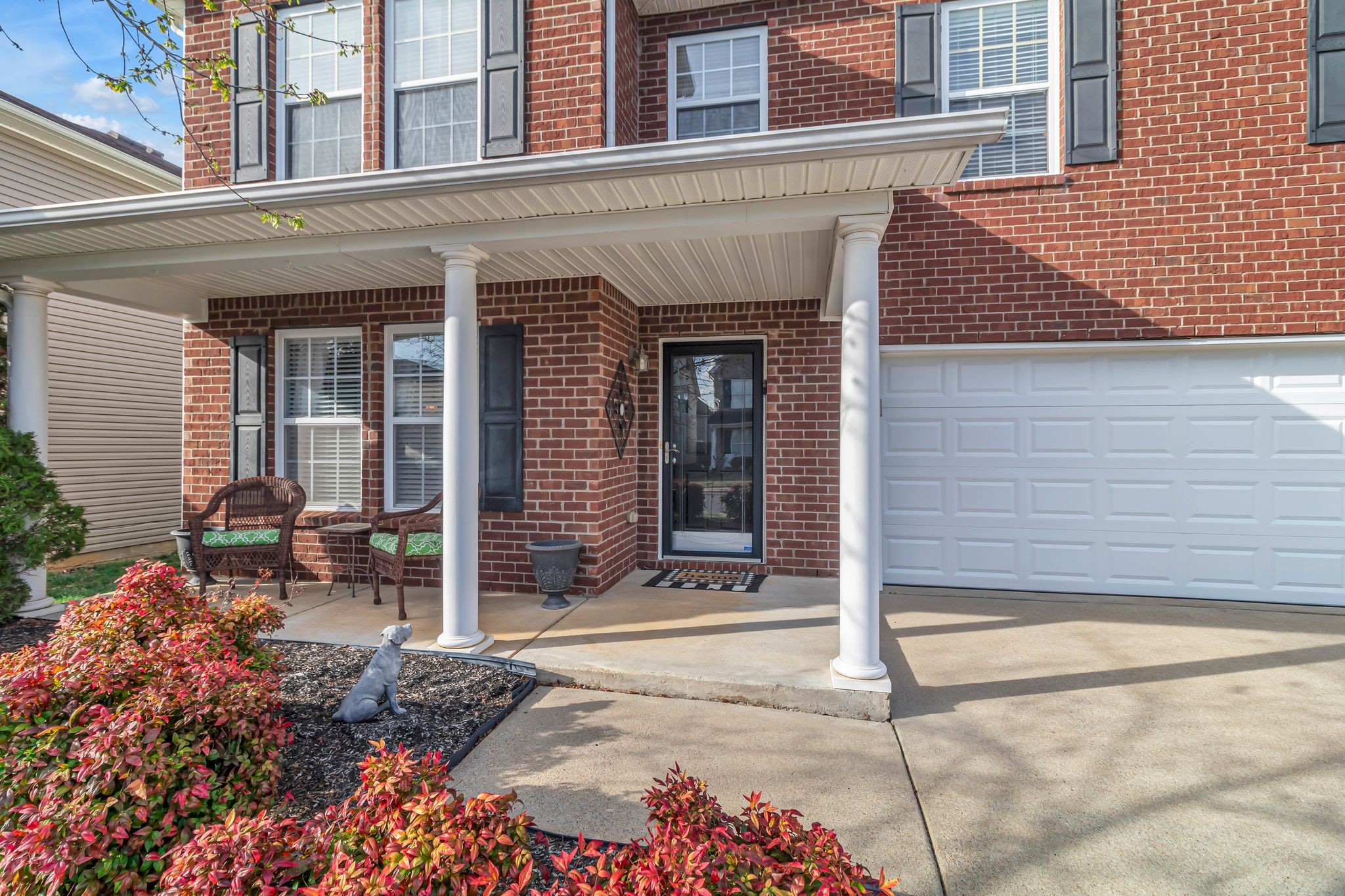 420 Creek Oak Dr
