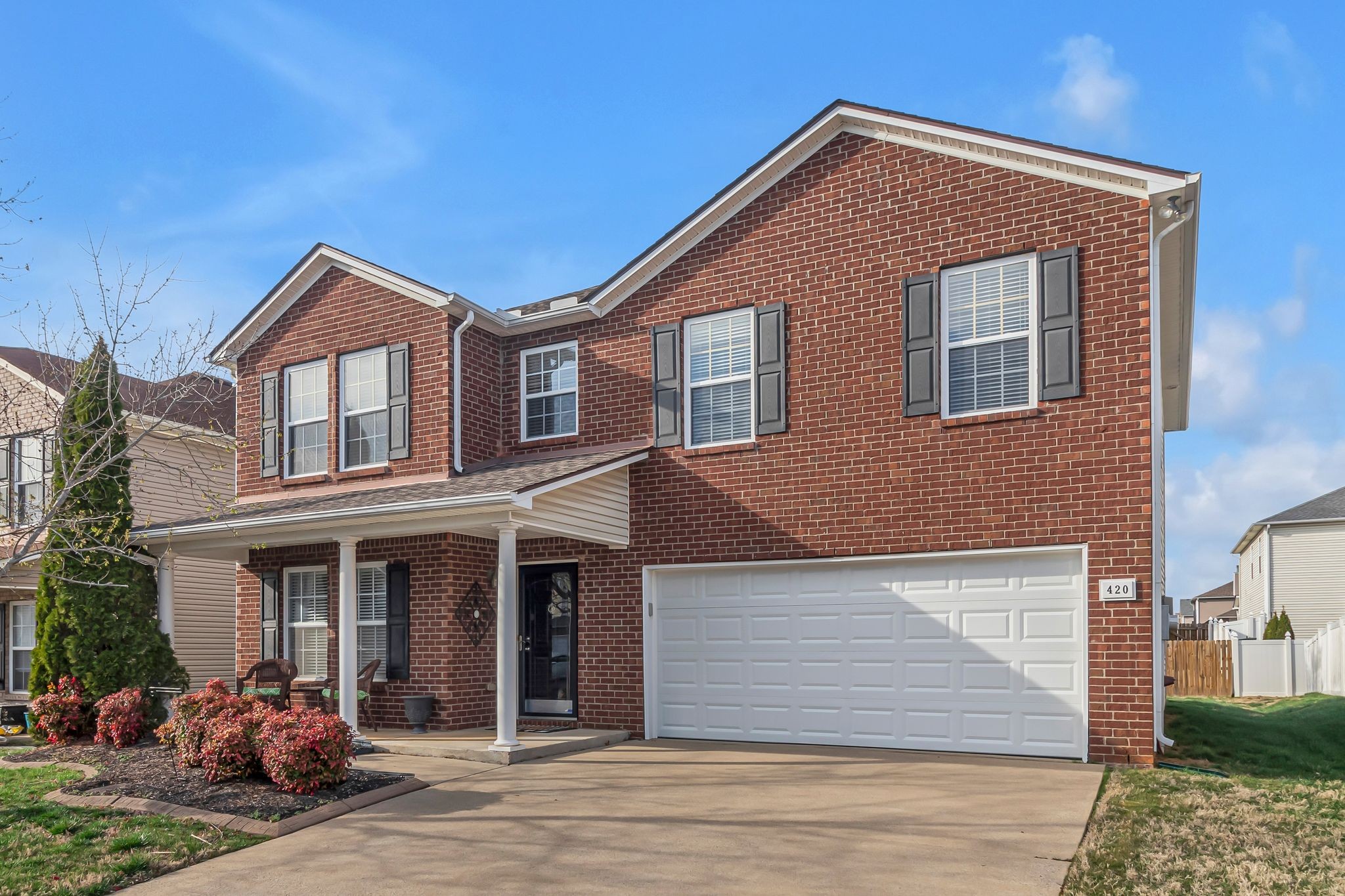 420 Creek Oak Dr