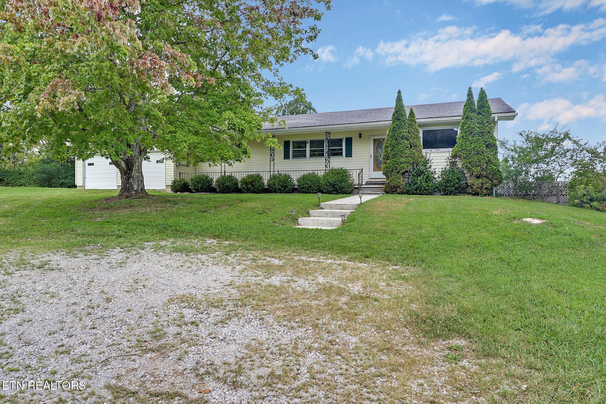 4357 Round Mountain Rd