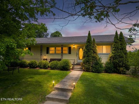 Photo of 4357 Round Mountain Rd, Jamestown, TN 38556 (MLS # 3513790)