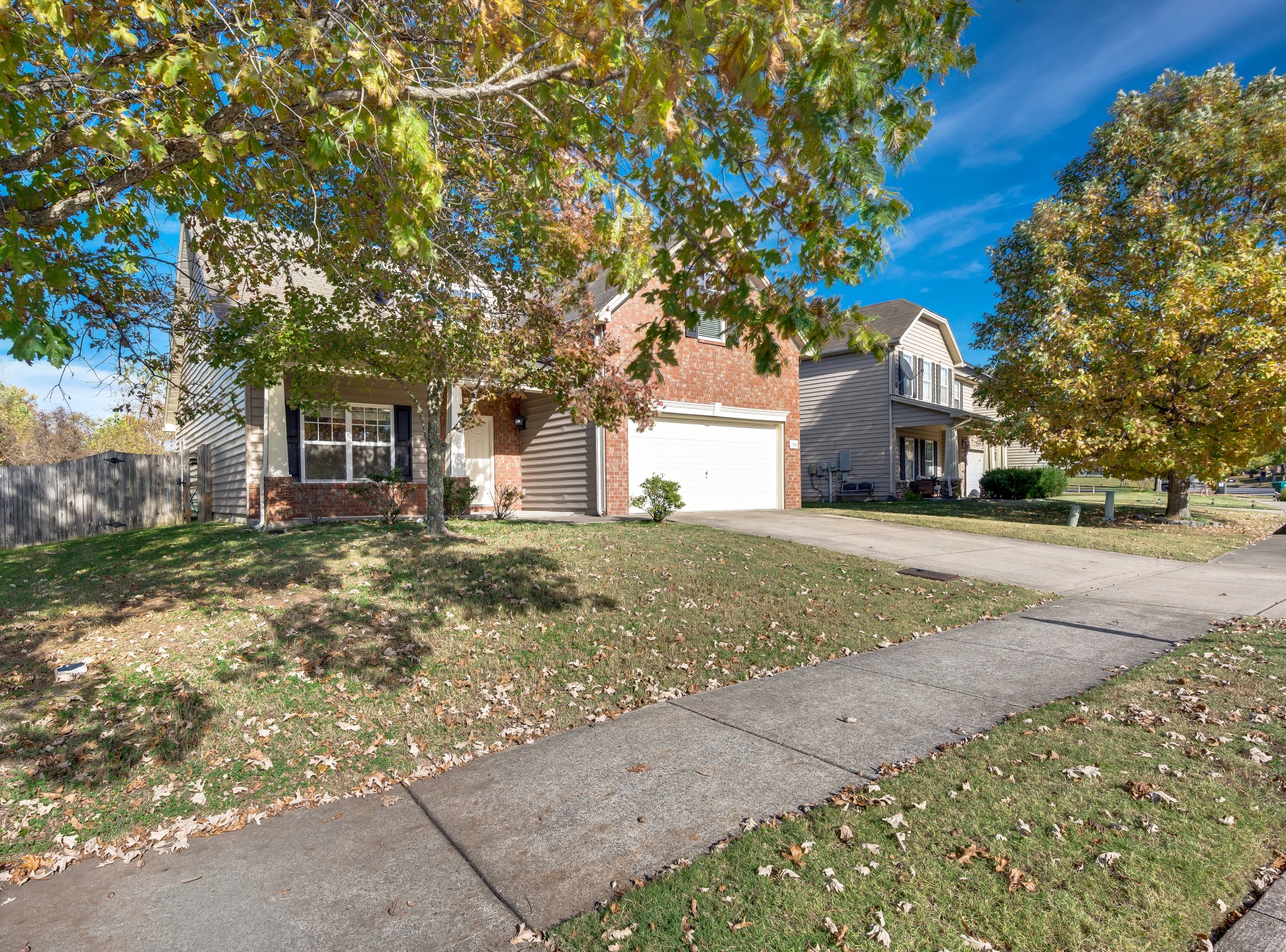 7301 Autumn Crossing Way