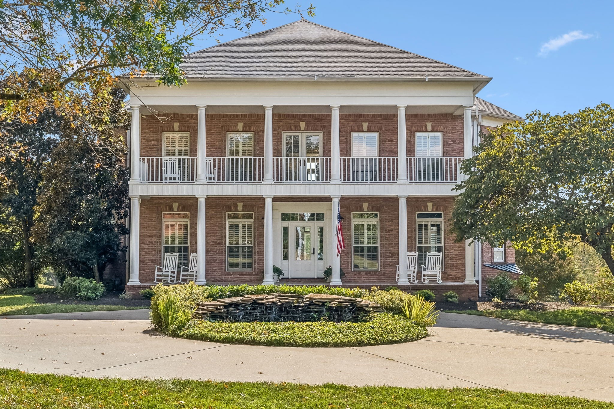 1608 Wellington Ct