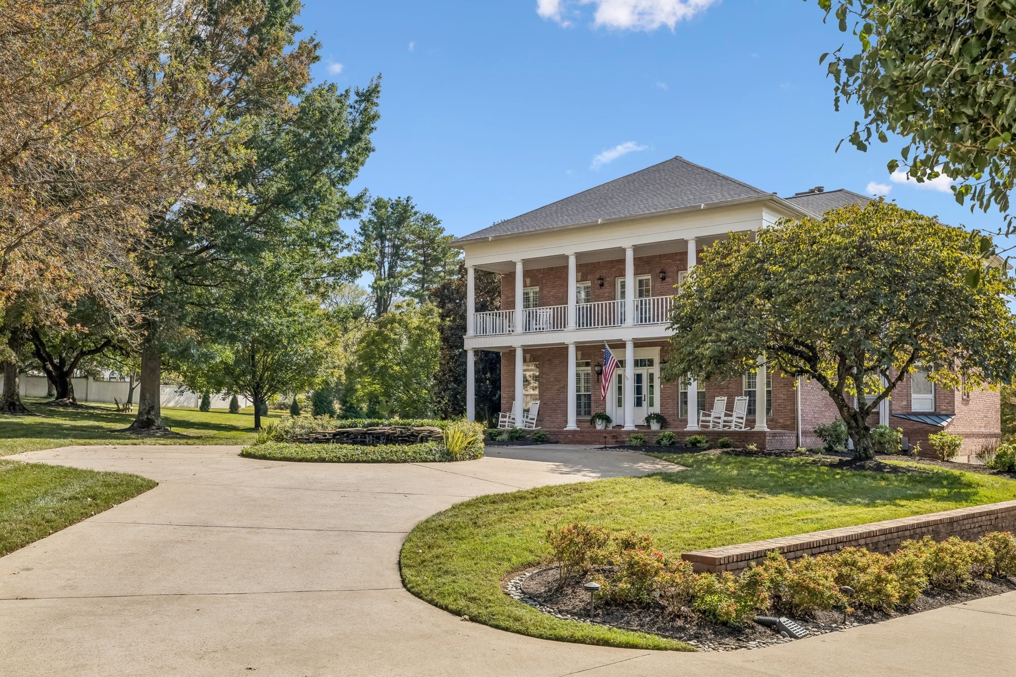 1608 Wellington Ct