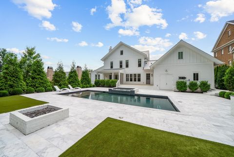 8646 Belladonna Dr College Grove TN 37046